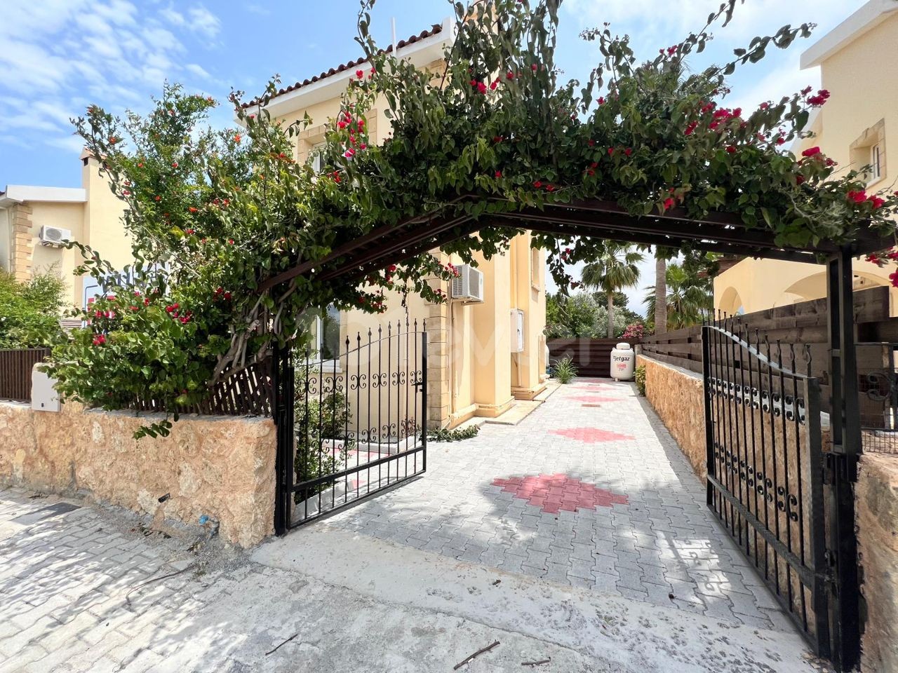 3+1 Villa zum Verkauf in Girne Lapta