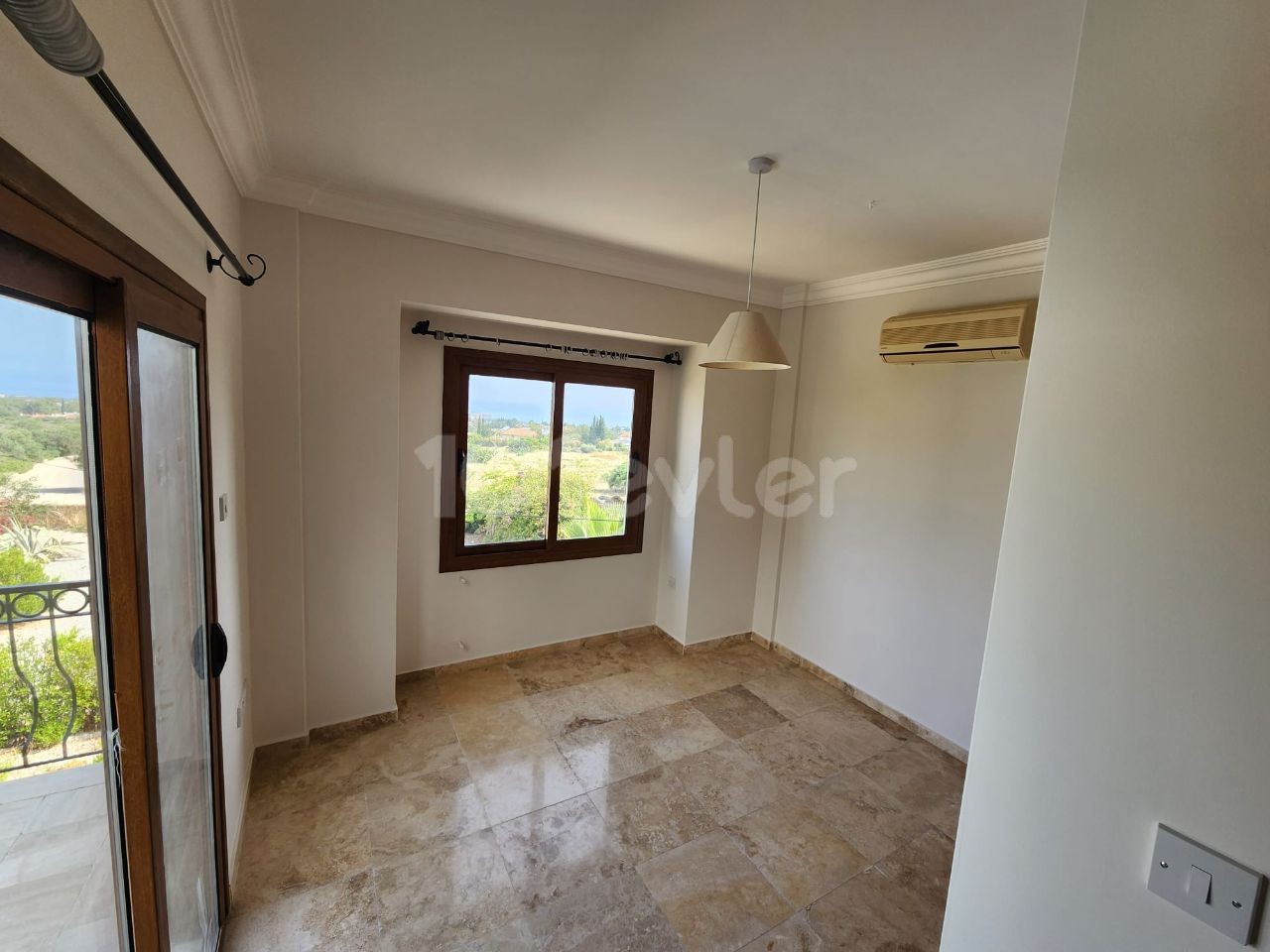 3+1 Villa zum Verkauf in Çataköy, Girne