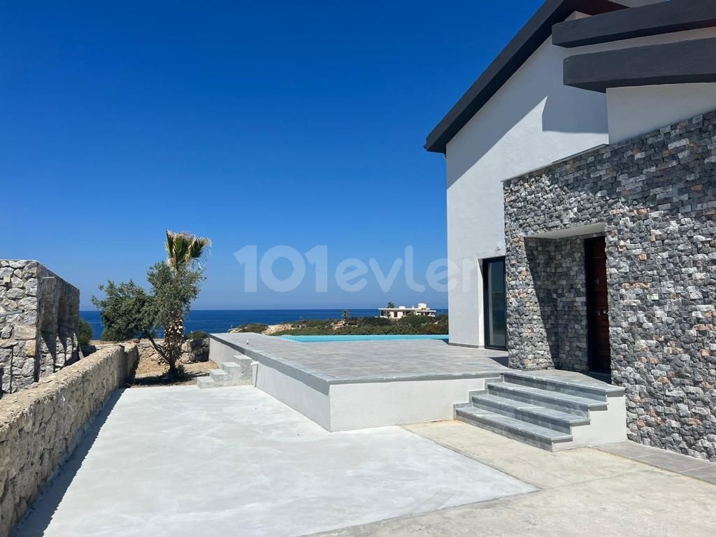 3+1 Villa zum Verkauf mit Garten in Girne