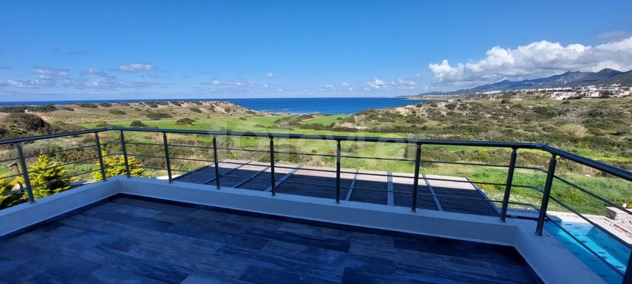 4+1 Villa zum Verkauf mit Garten in Girne