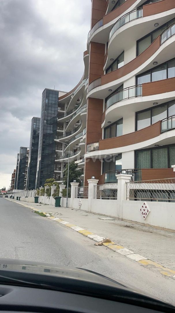 2+1 Flat For Sale In Kyrenia Center