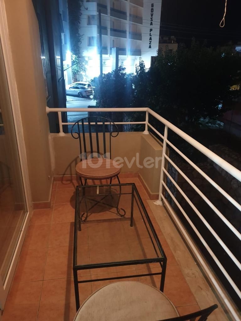 2+1 flat for rent in Girne Zeytinlik/ Opposite Nusmar market