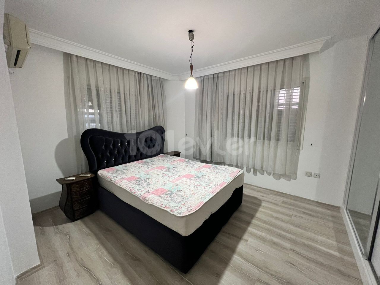 3+1 spacious renovated flat for sale in Köşküçiftlik