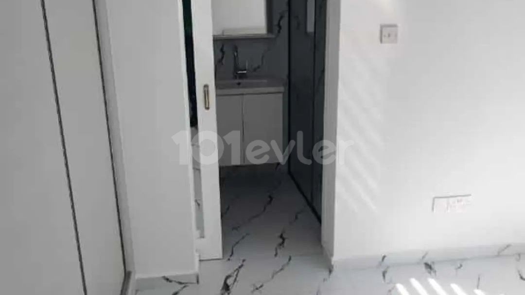 Lux new apartment 2+1 in dereboyu