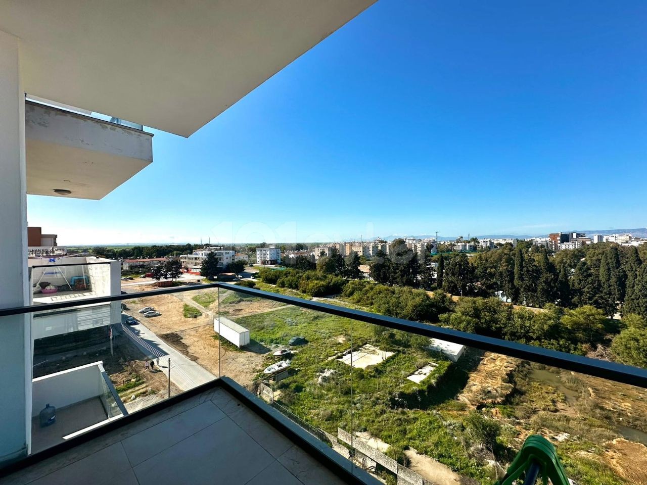 Stilvolles Studio-Apartment mit Gemeinschaftspool und herrlicher Aussicht im Stadtzentrum von Famagusta