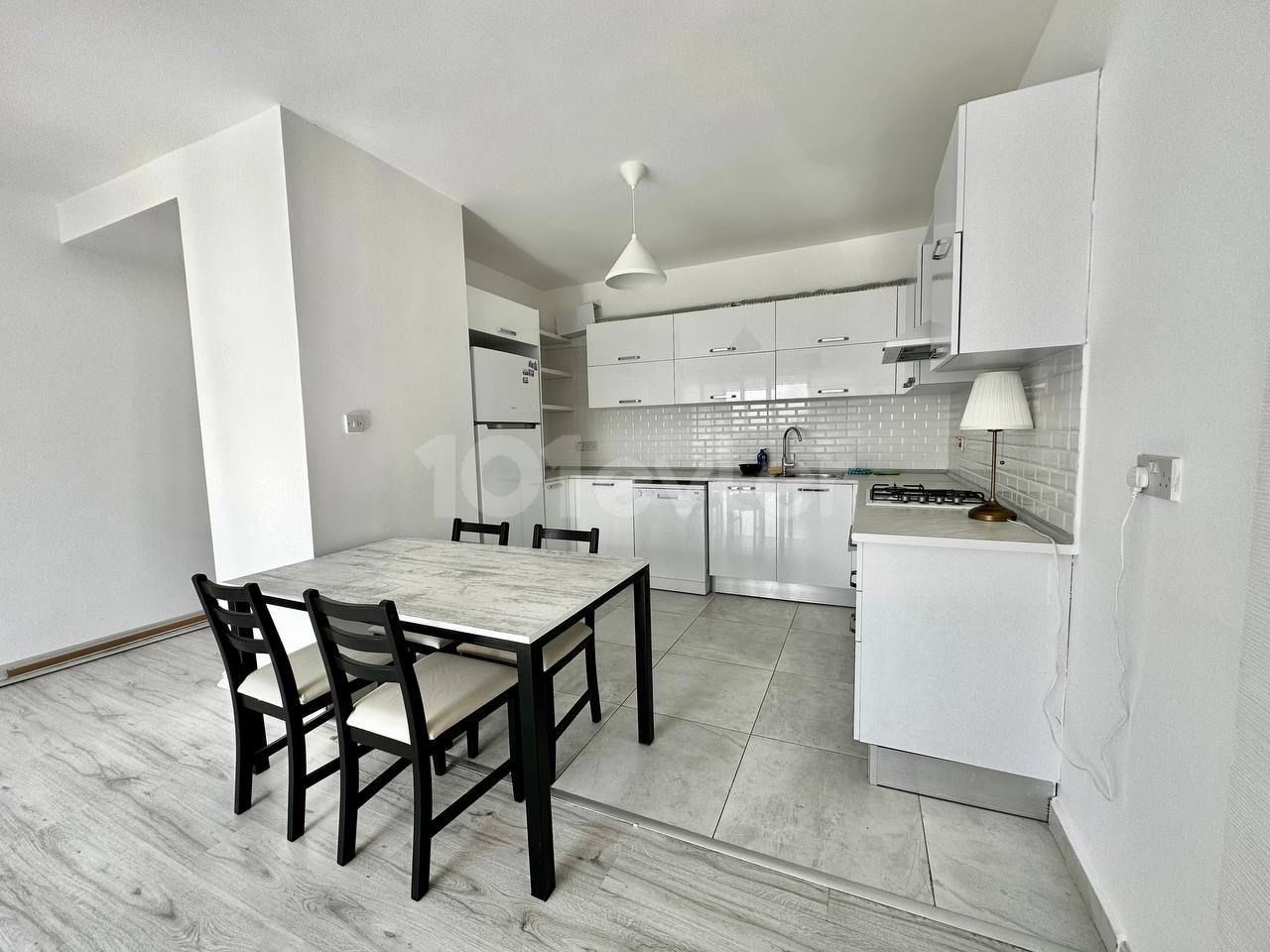 Modern 2+1 Apartment For Rent in the Heart of Girne 