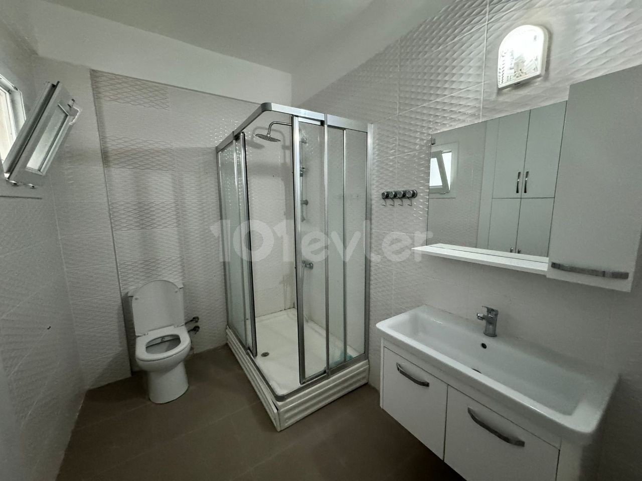 MARMARA 3+1 NEW FURNITURE FLAT FOR RENT