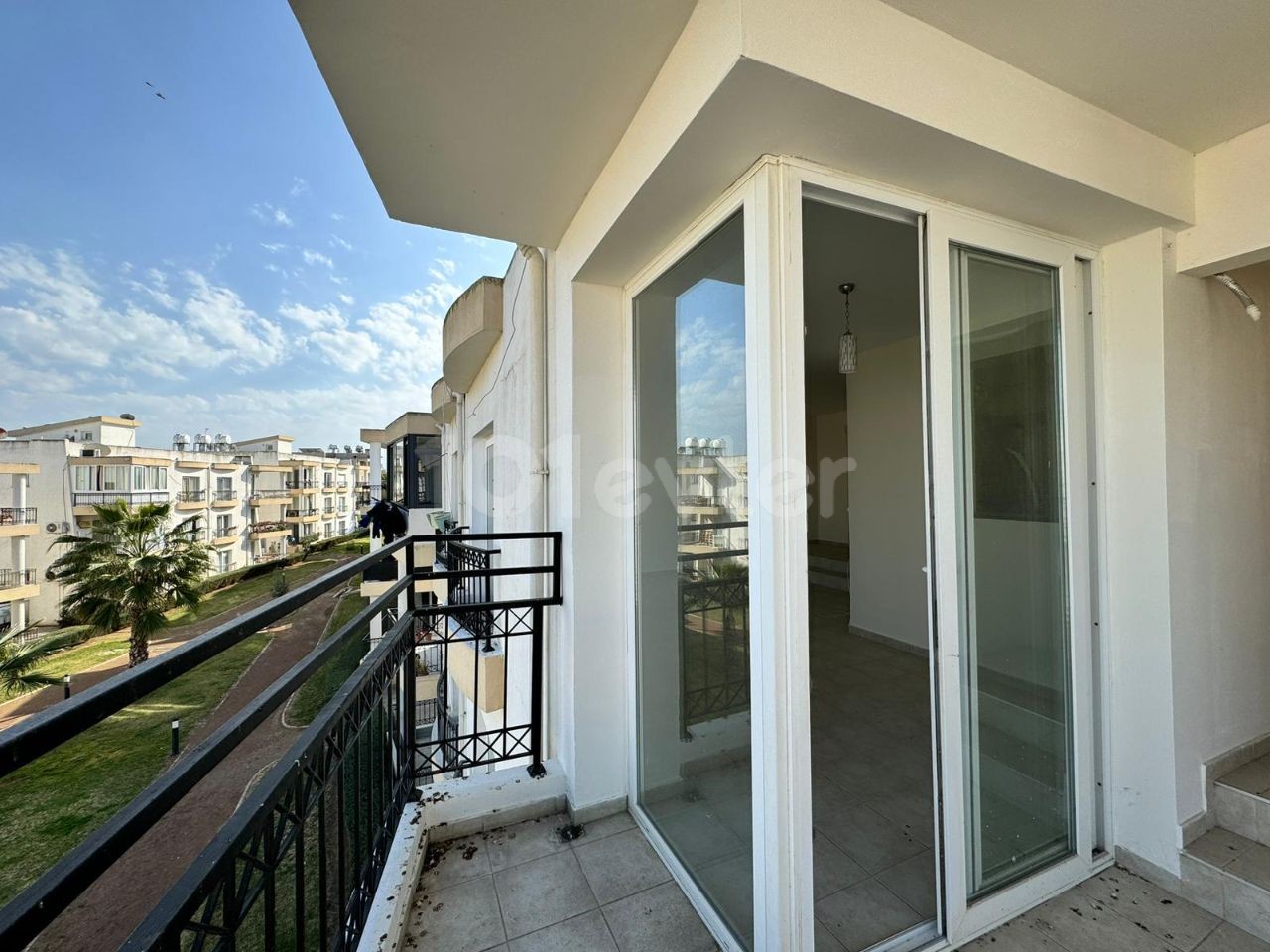 HAMITKOY 3+1 RENOVATED FLAT WITH POOL FOR SALE