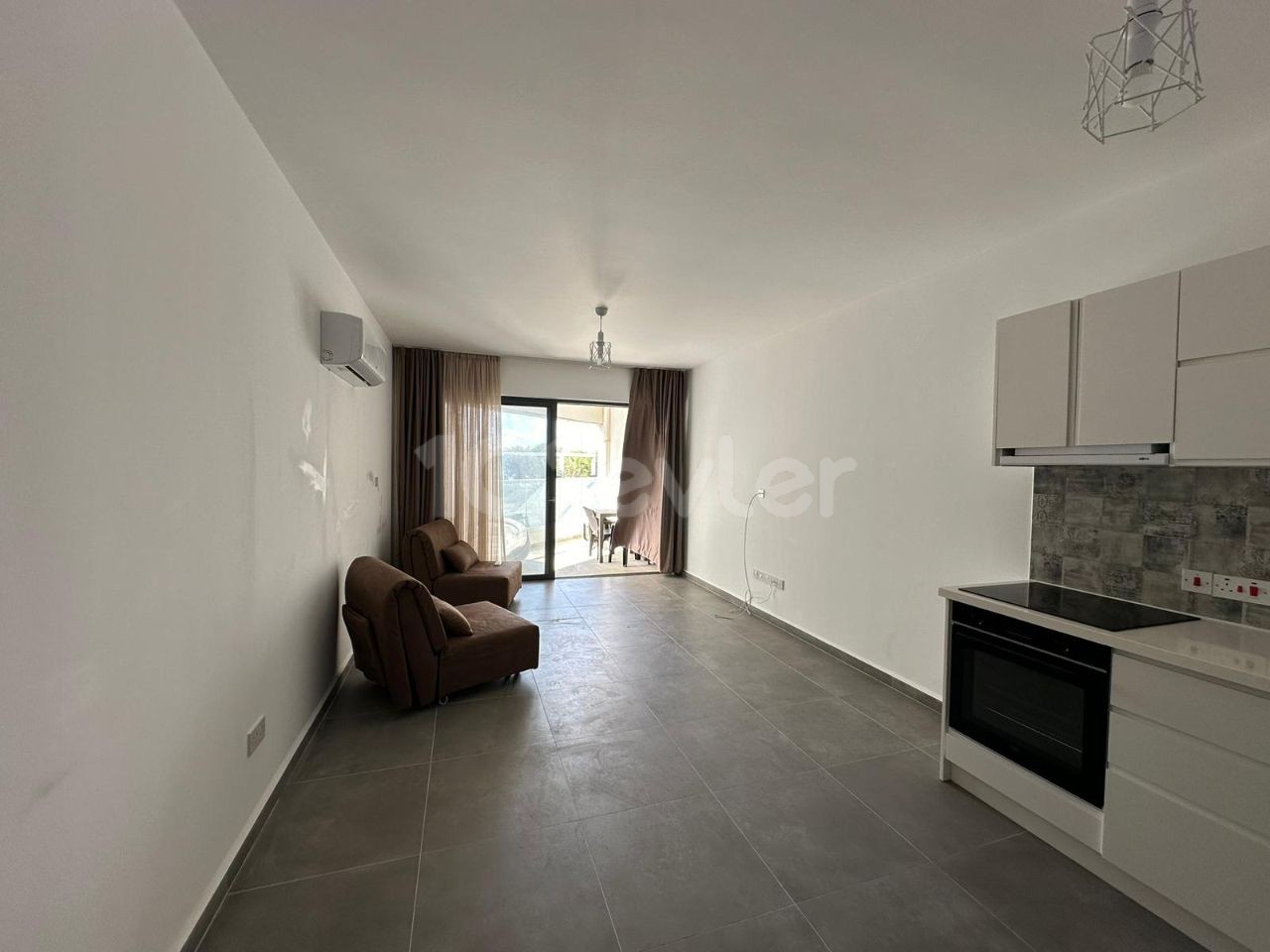 1 bedroom flat for sale by the sea, within the site