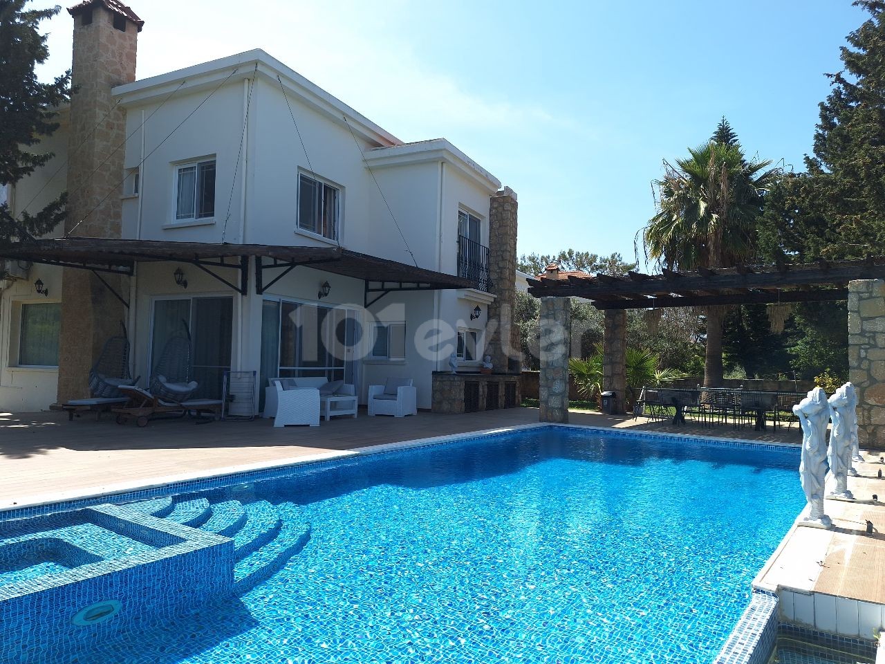 *SOLE AUTHORITY* - 3+1 Villa for sale in Kyrenia Karaoğlanoğlu region, with magnificent mountain views, garden and pool.