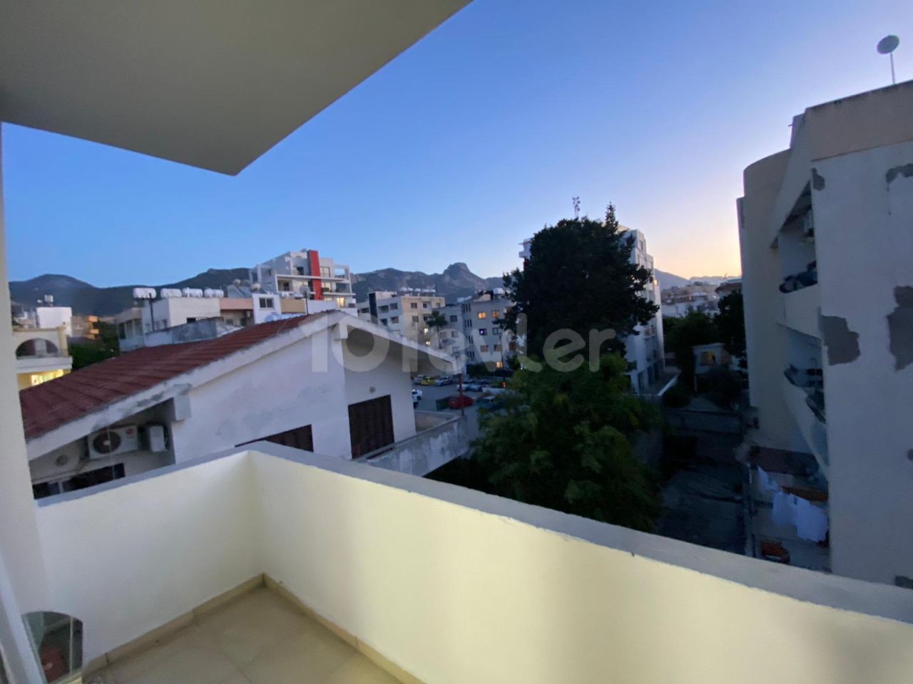 Spacious 3+1 Flat in Kyrenia Center