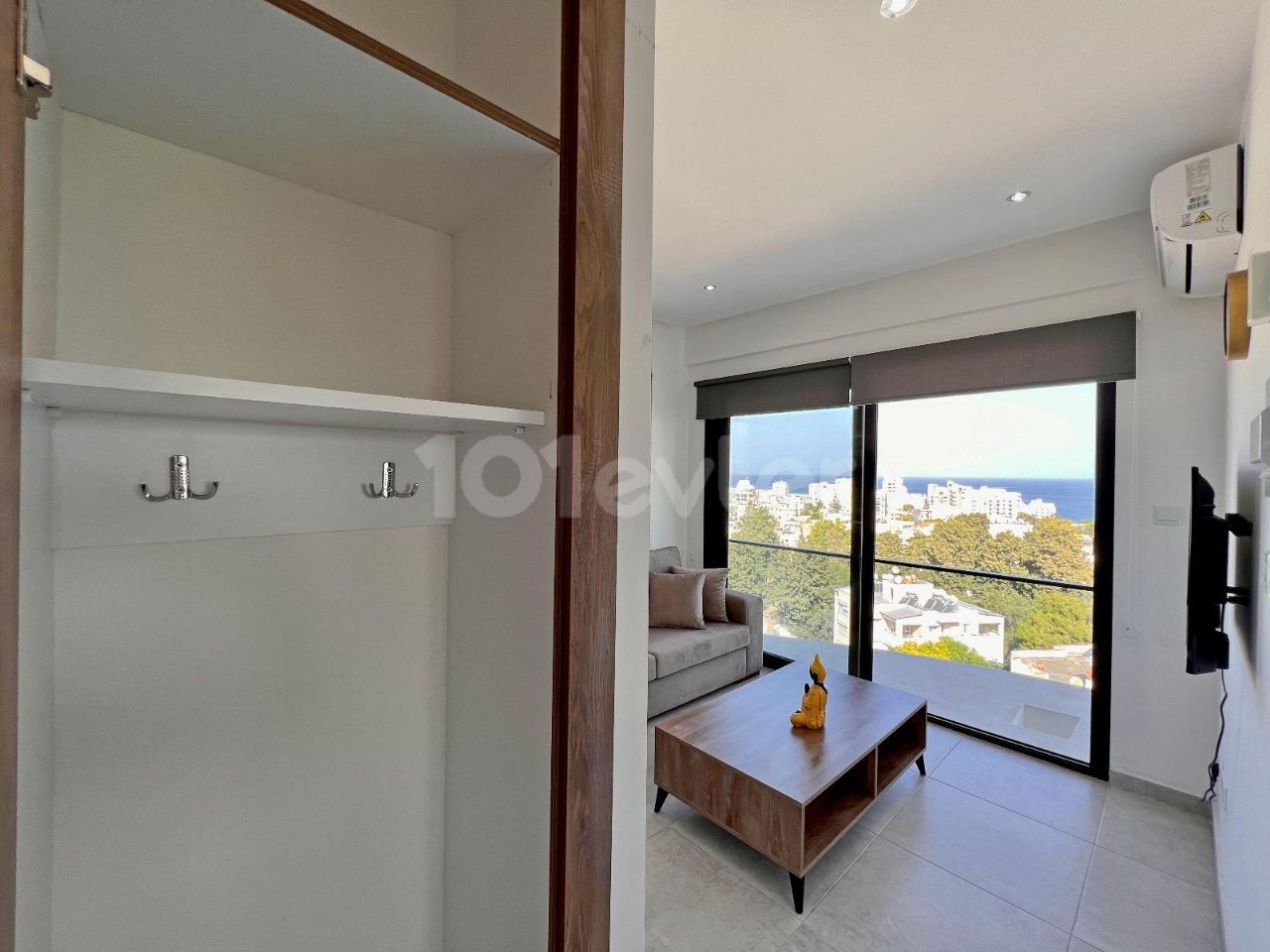 1+1 SEA VIEW APARTMENT FOR RENT IN KYRENIA CENTER