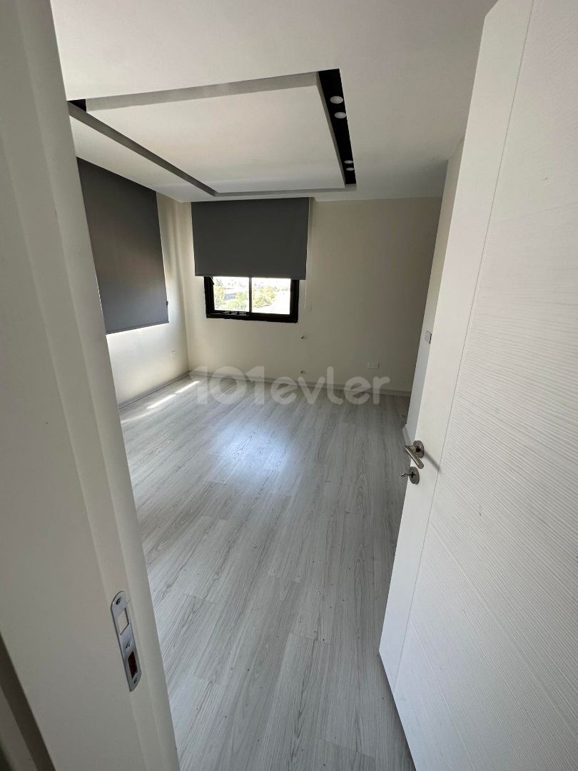 Flat for Sale in K.Kaymaklı