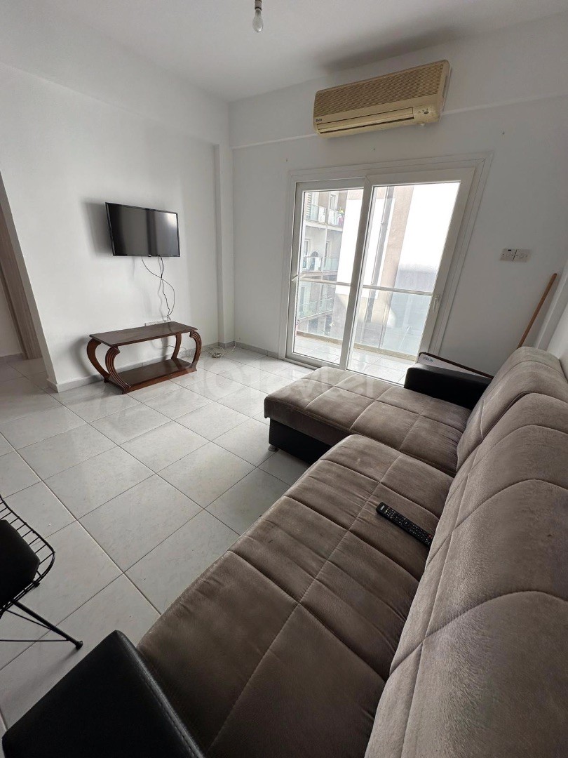 2+1 Fully Furnished Flat for Rent in Küçük Kaymaklı