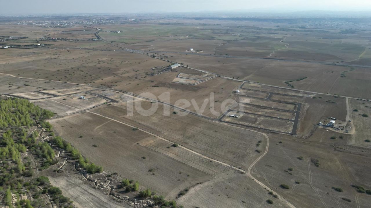 زمین برای فروش در منطقه TÜRKELİ با شروع از 45000 STG