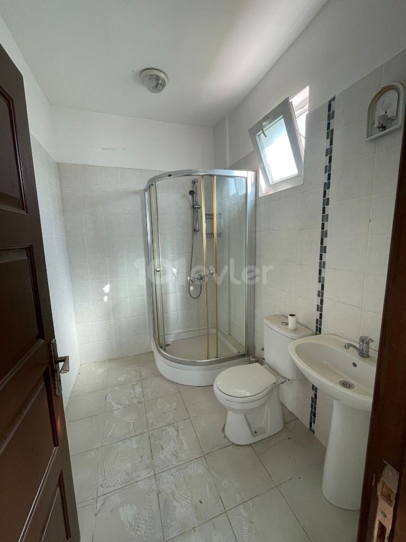 Opportunity Triplex Villa in Küçük Kaymaklı 158.000 stg Turkish Title