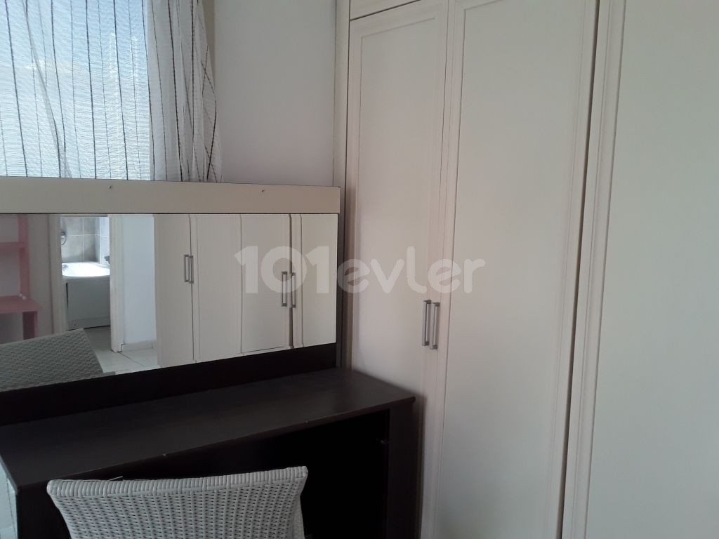 Flat To Rent in Karaoğlanoğlu, Kyrenia