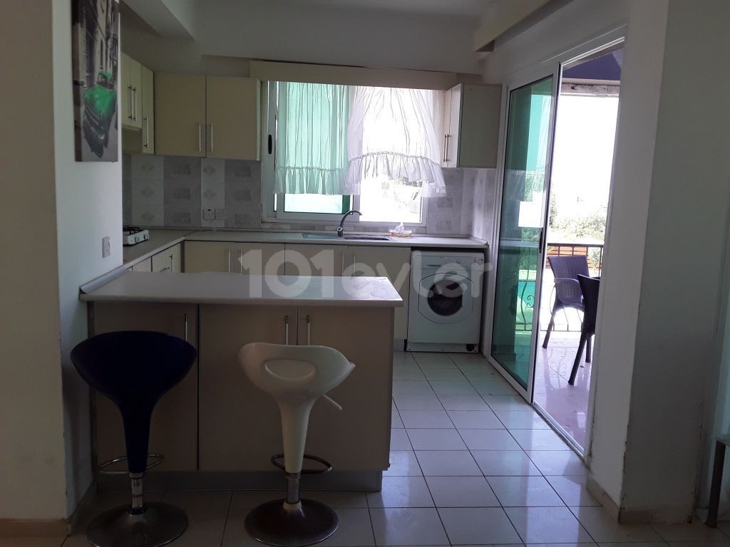 Flat To Rent in Karaoğlanoğlu, Kyrenia