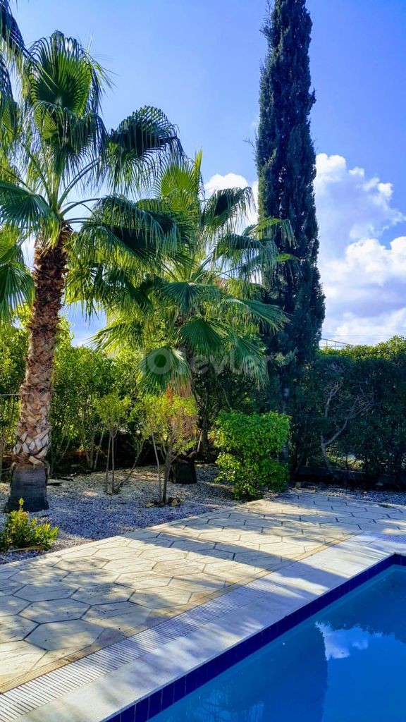 Villa For Sale in Karşıyaka, Kyrenia