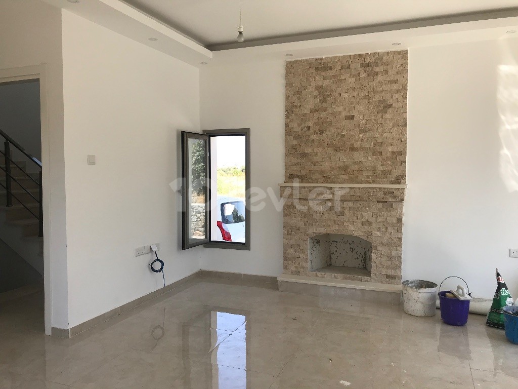 Girne Edremit’te 3+1 Kiralık Villa