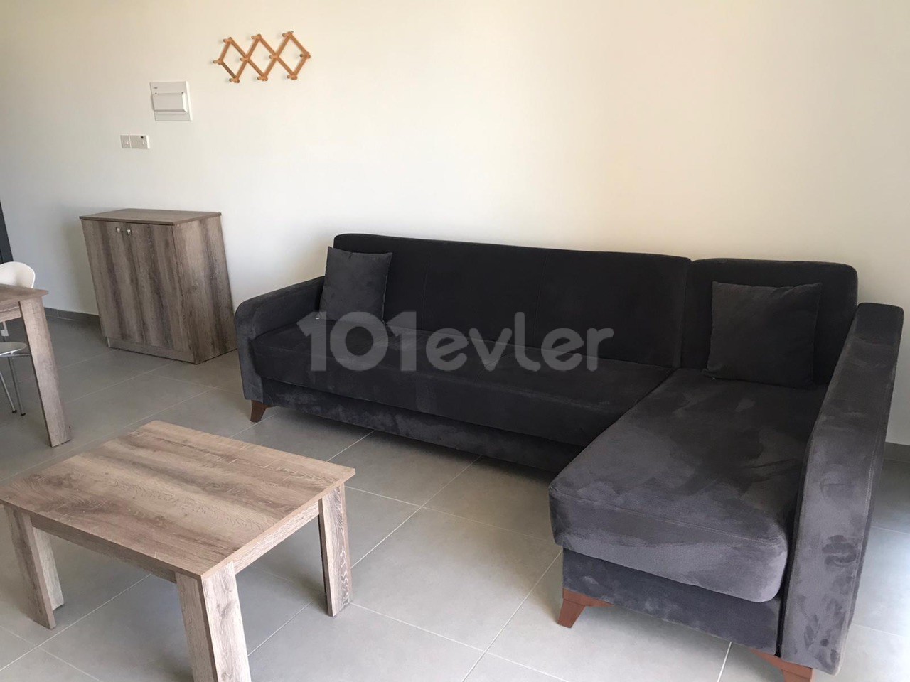 2+1 Flat for Rent in the Center of Kyrenia