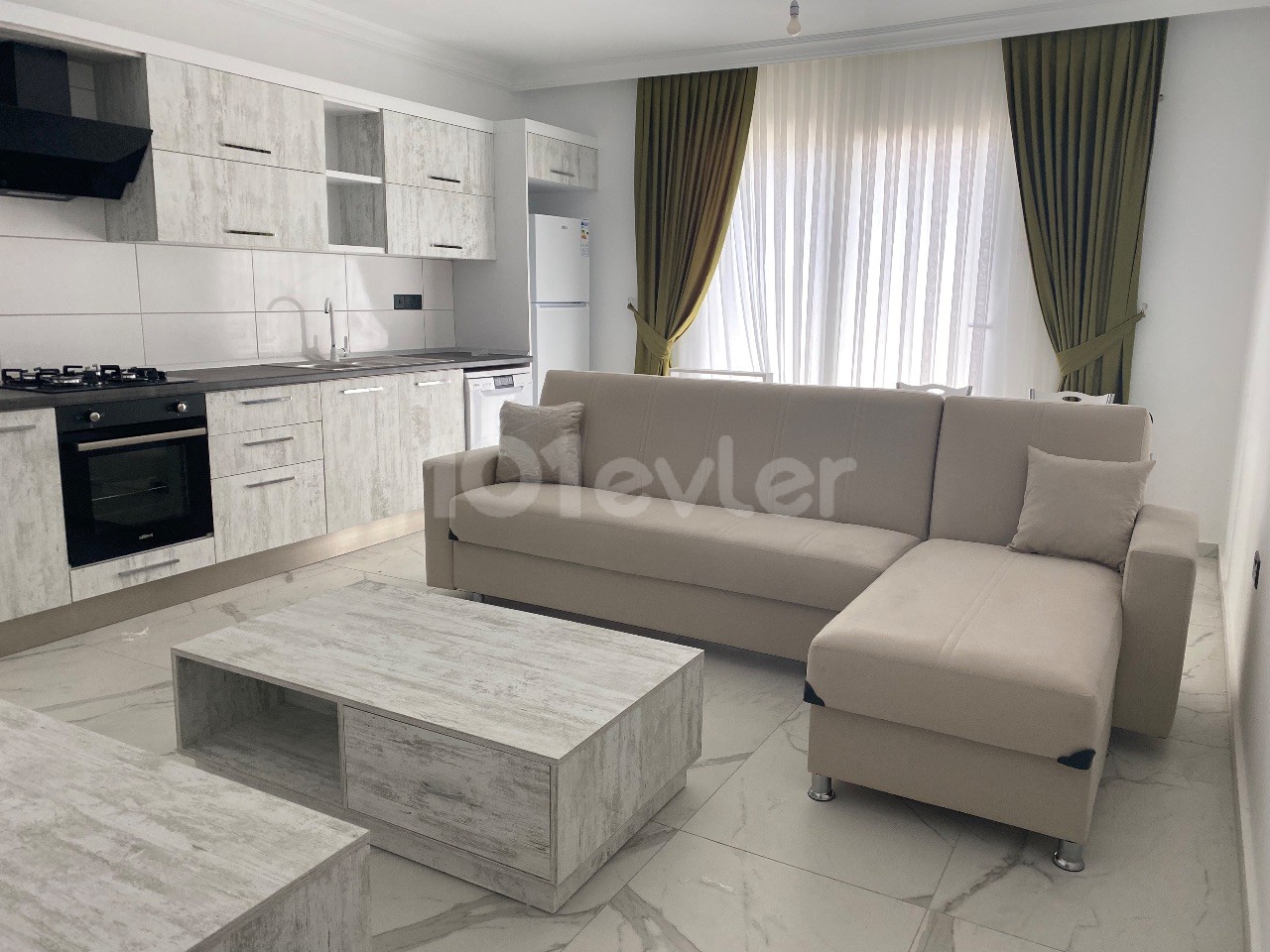1 +1 Apartment for Rent in Kyrenia Edremit on a site with a Pool ** 