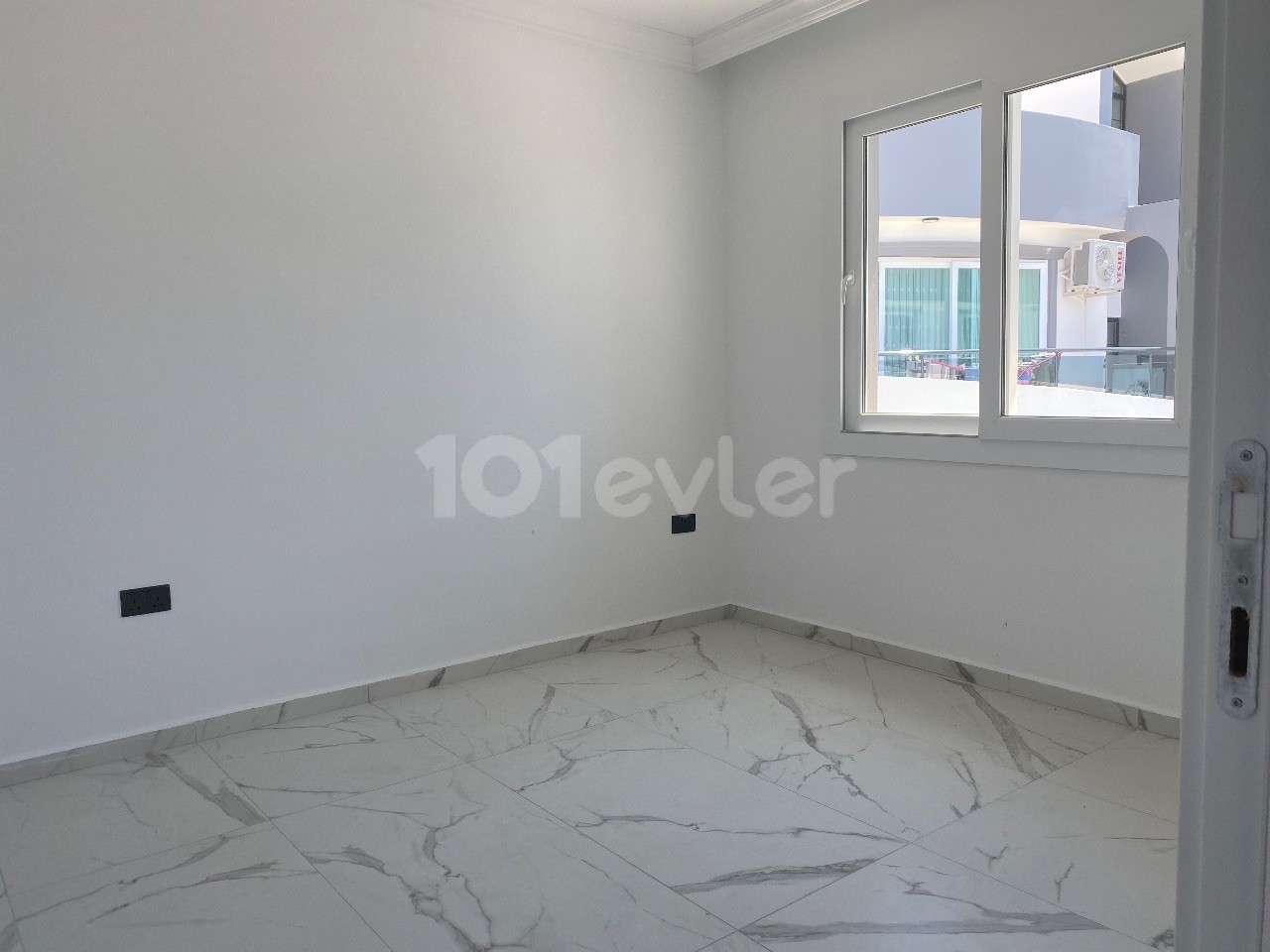 2 + 1 Fully Furnished Apartment for Rent on a Site with a Pool ** 