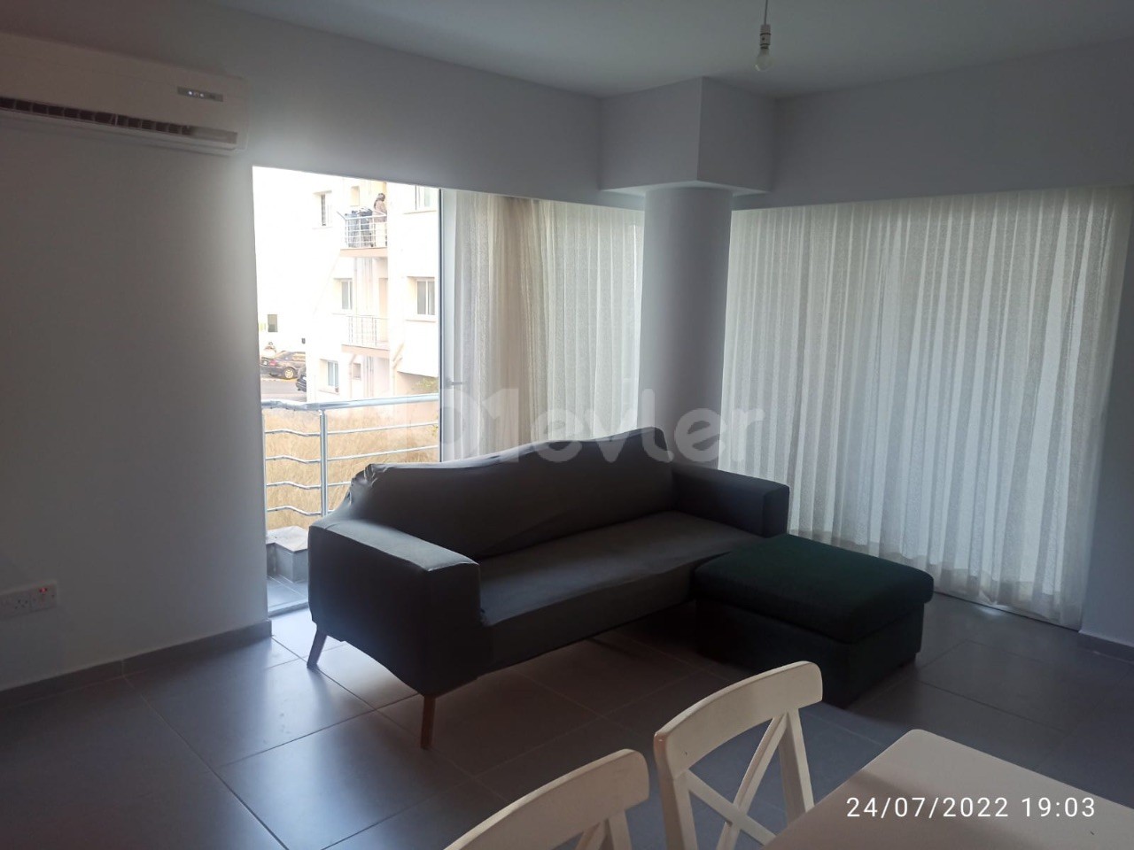 1 + 1 Apartment for Rent in the Center of Kyrenia ** 