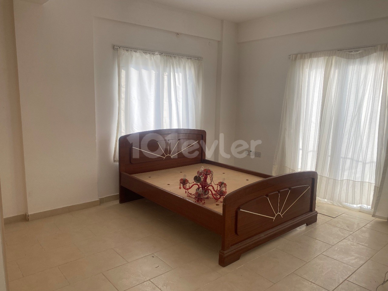 Lefkoşa Marmara Bölgesinde 3+1 Eşyalı Penthouse