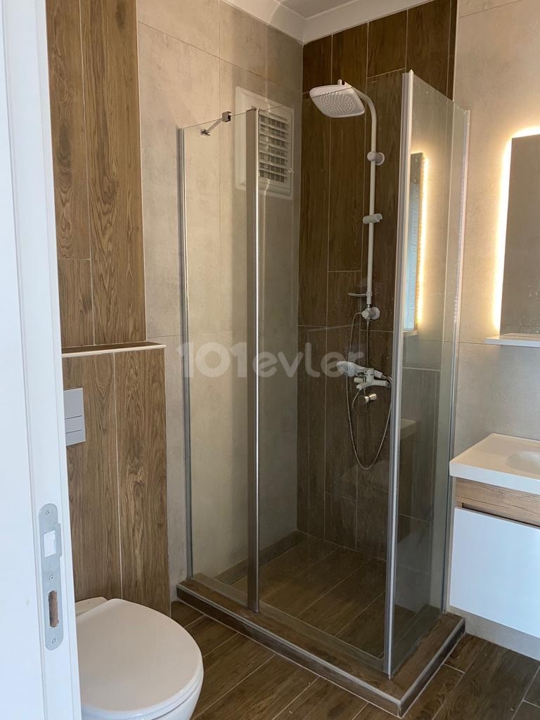 Flat for Sale in Girne Edremit Complex with Pool