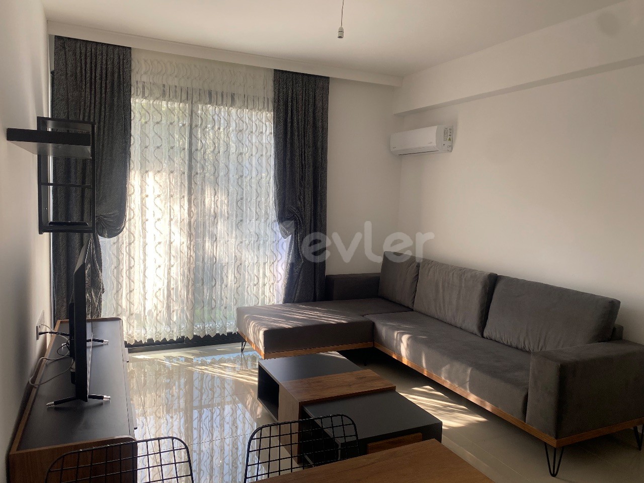 2+1 Apartment for Rent in Kyrenia Center