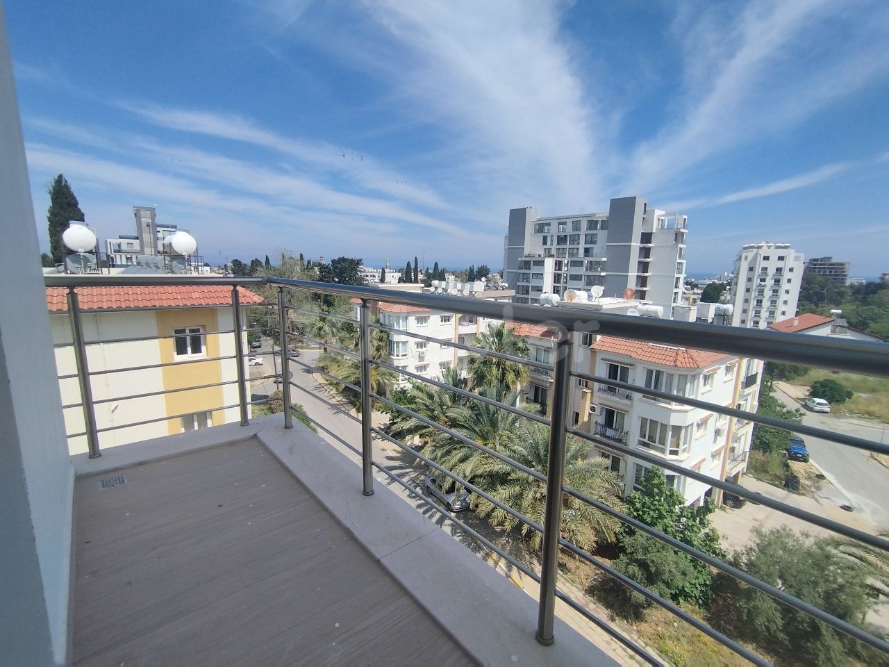 Kyrenia Turk Mahallesi Meerblick 2+1 Wohnung zur Miete