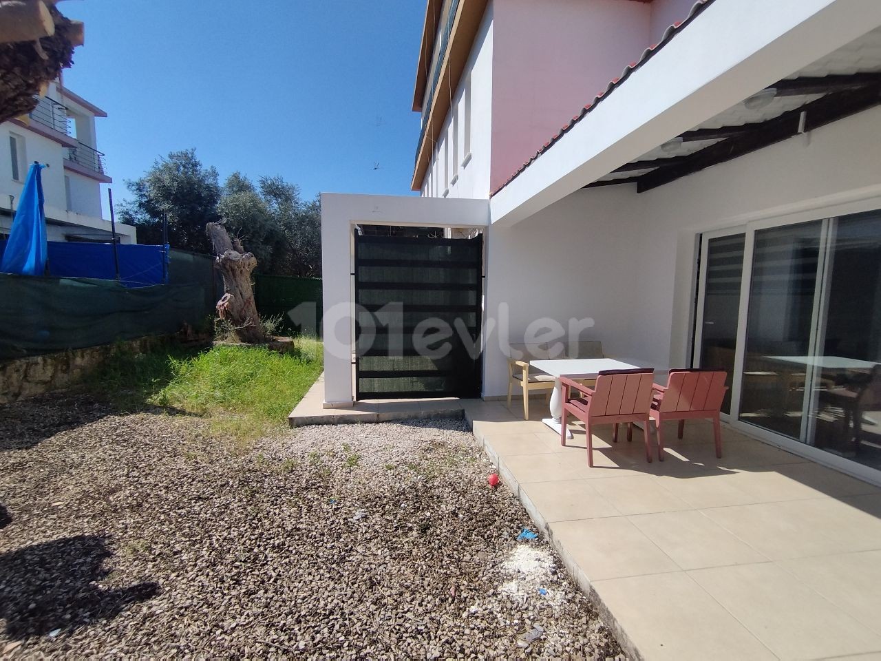 Girne Karaoğlanoğlu Bahçeli 1+1 Furnished Flat for Rent