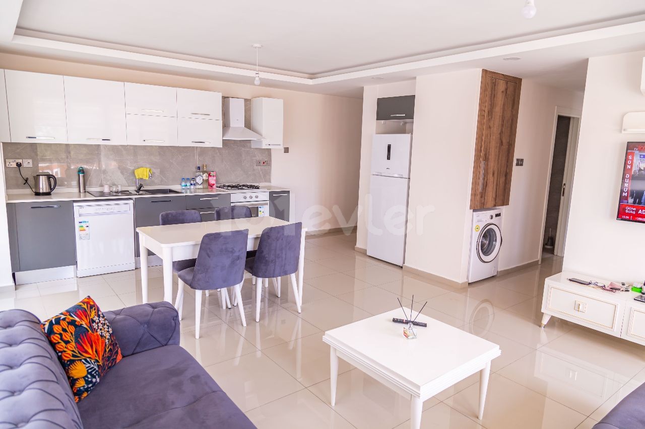 Residence apartment with social amenities within a complex in the center of Girne (Kyrenia)