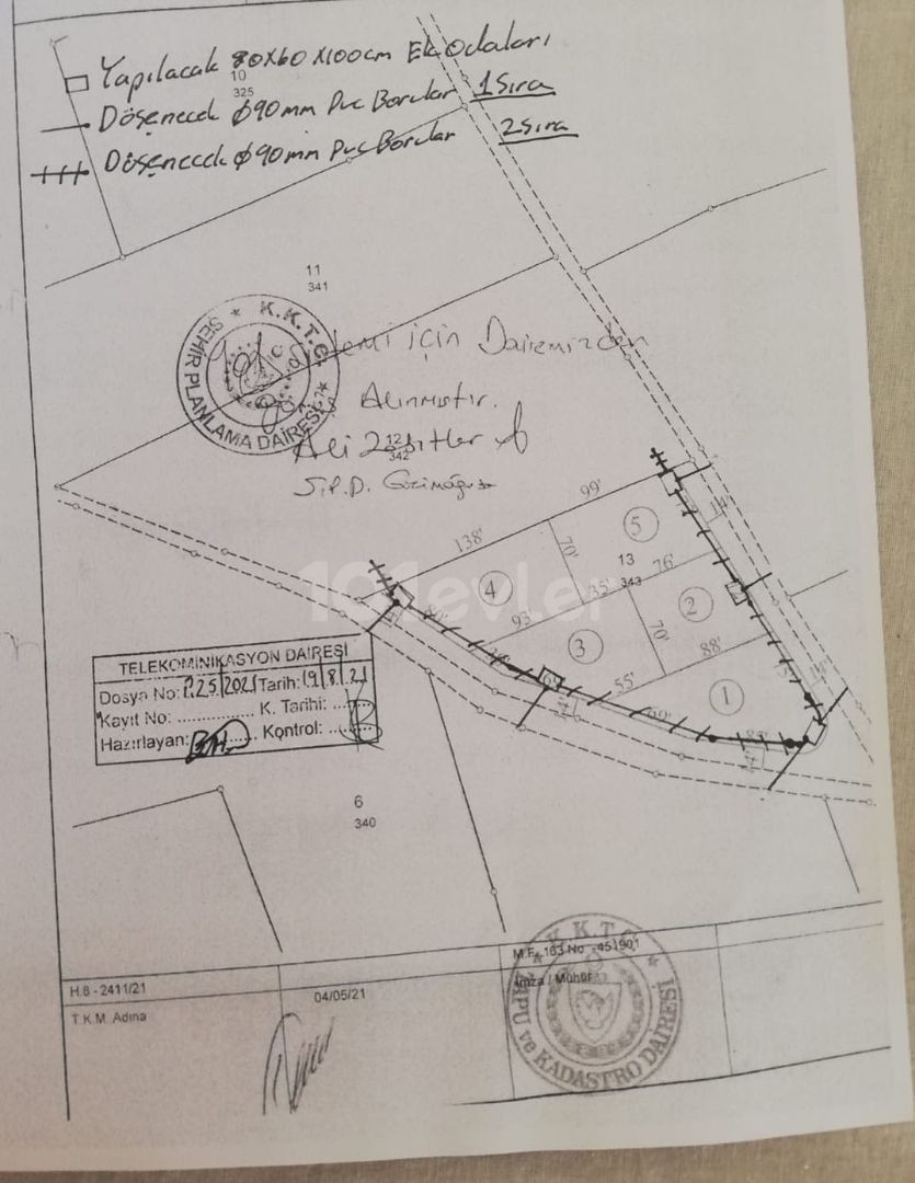 3 Dekaden parzelliertes Land in der Nähe der Karpaz-Hauptstraße in Iskele Bafra