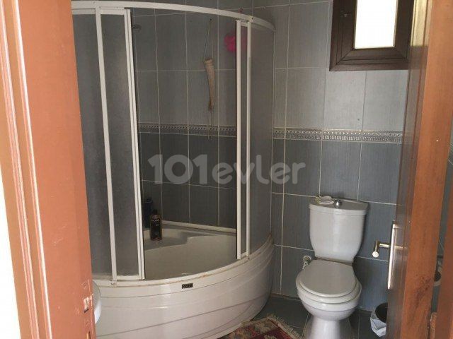 Yeni Boğaziçi'nde satılık dev 3+1 penthouse