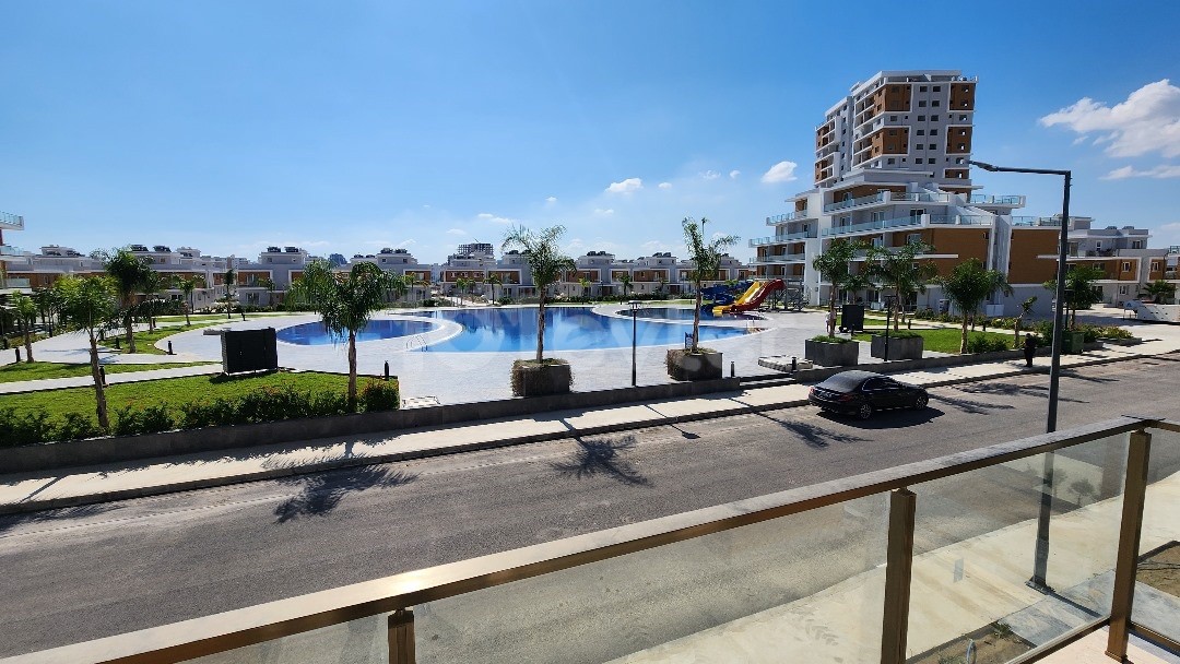 1+1 flat for sale in Royal Sun Elite