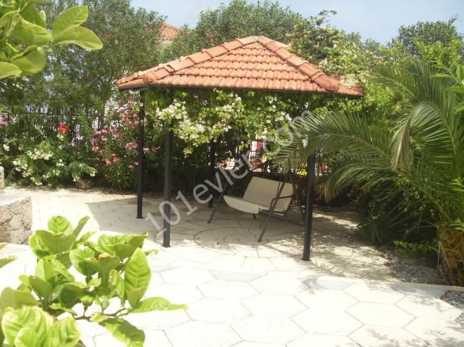 Villa for sale in Arapkoy