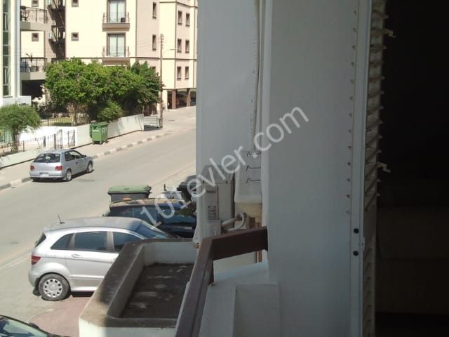 Flat To Rent in Köşklüçiftlik, Nicosia