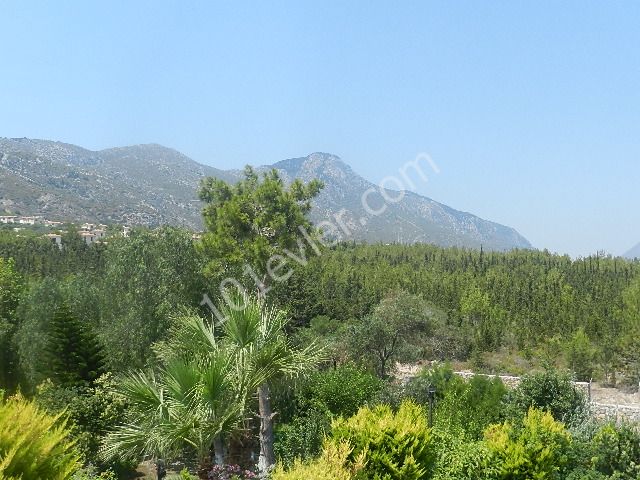 Three bedroom Villa with swimming pool for sale in catalkoy.