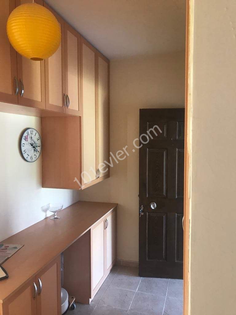 Penthouse To Rent in Doğanköy, Kyrenia