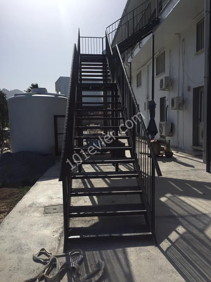 Flat To Rent in Alsancak, Kyrenia