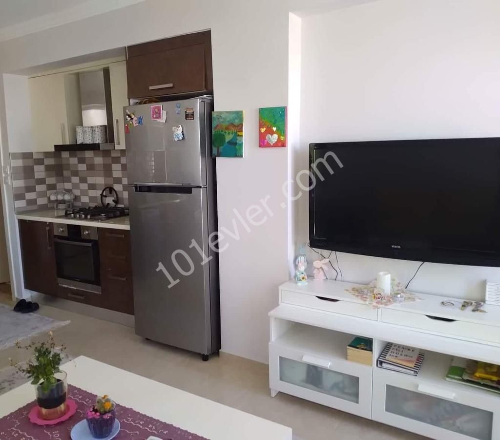 Girne Karaoğlanoğlu her yere kolay ulaşımında 2 yatak odalı penthouse 