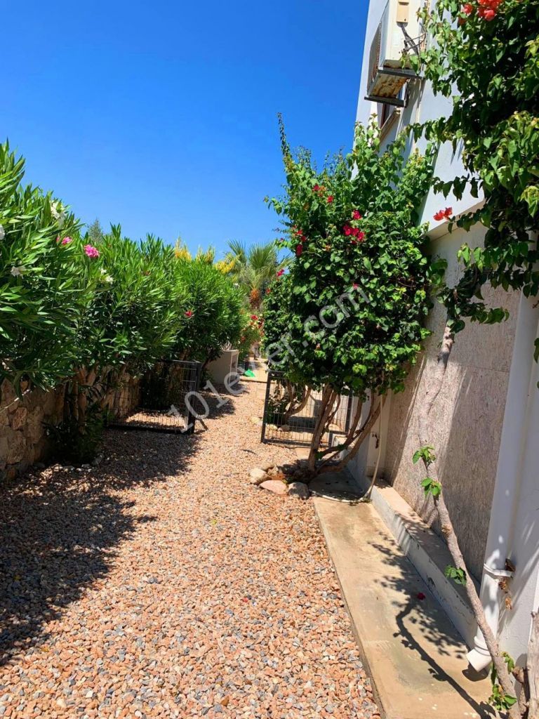 Villa To Rent in Çatalköy, Kyrenia