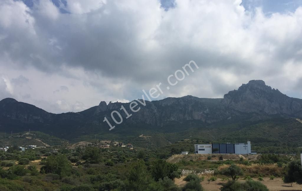 Penthouse To Rent in Karaoğlanoğlu, Kyrenia