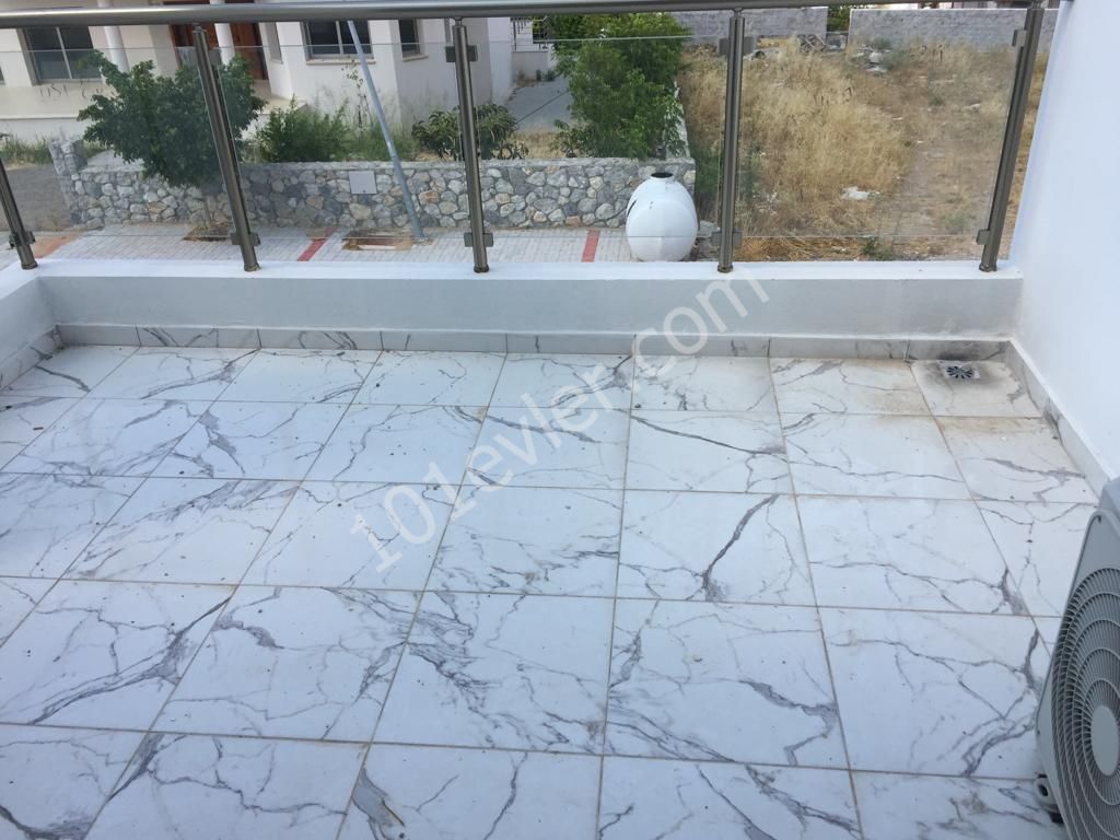 Penthouse To Rent in Karaoğlanoğlu, Kyrenia