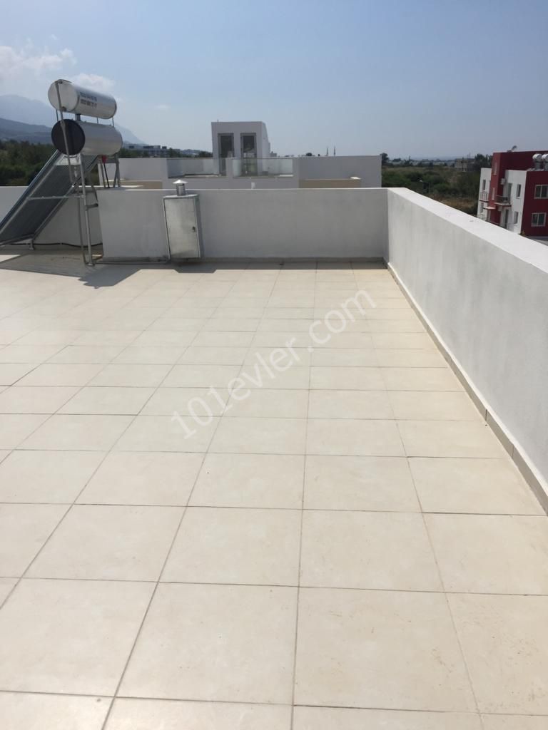 Penthouse To Rent in Karaoğlanoğlu, Kyrenia