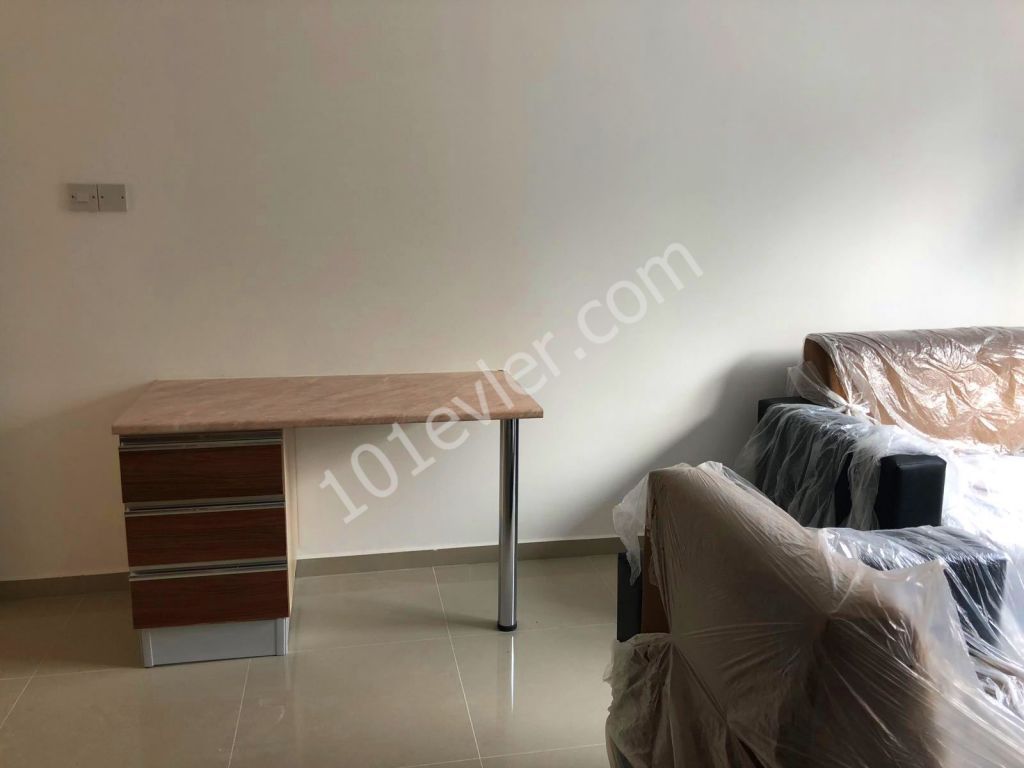 Flat To Rent in Girne Merkez, Kyrenia