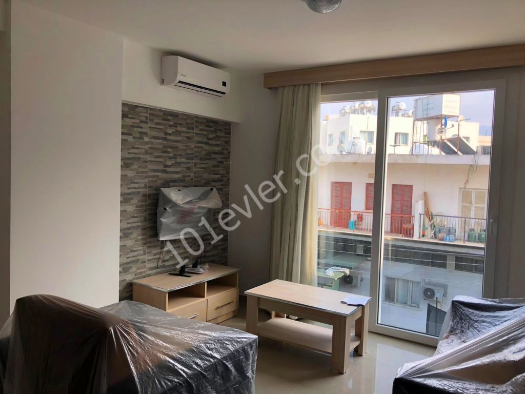 Flat To Rent in Girne Merkez, Kyrenia