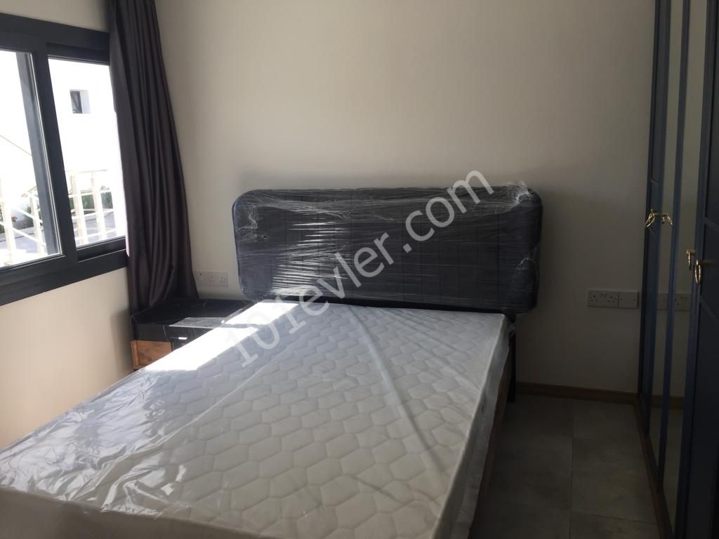 Flat To Rent in Alsancak, Kyrenia